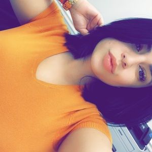 Meet your Posher, Ariel